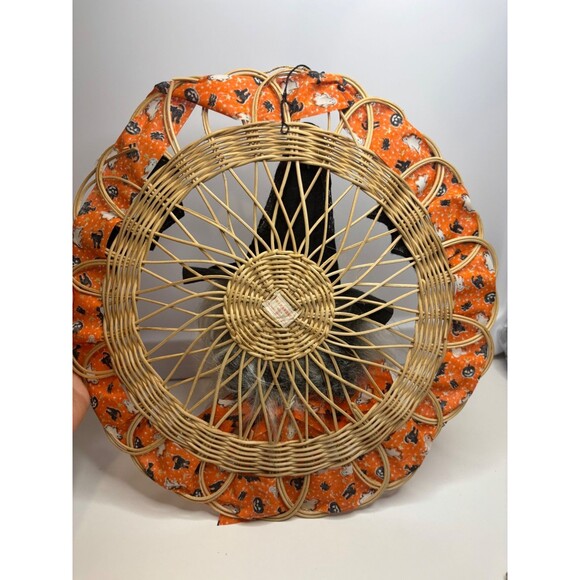 Handmade Vintage Halloween Kitchy Witch Wreath Artisan Made bats - Picture 5 of 9